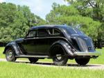 Chrysler Airflow Touring Sedan 1937 года